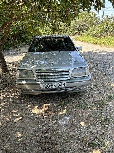 Mercedes C 180 1996, 440,000 km - 1.8 l - Lerik