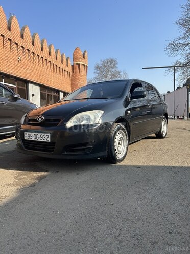Toyota Corolla 2005, 280,000 km - 1.4 l - Gəncə