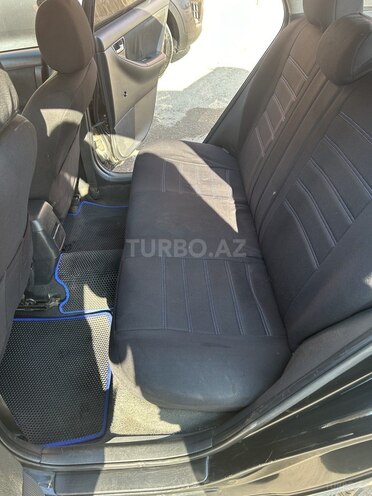 Toyota Corolla 2005, 280,000 km - 1.4 l - Gəncə