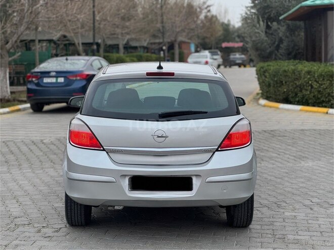 Opel Astra 2006, 338,000 km - 1.3 l - Bakı
