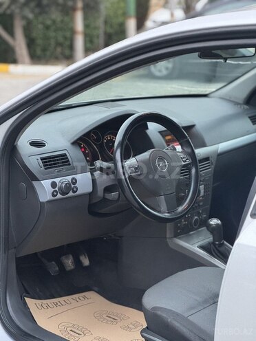 Opel Astra 2006, 338,000 km - 1.3 l - Bakı