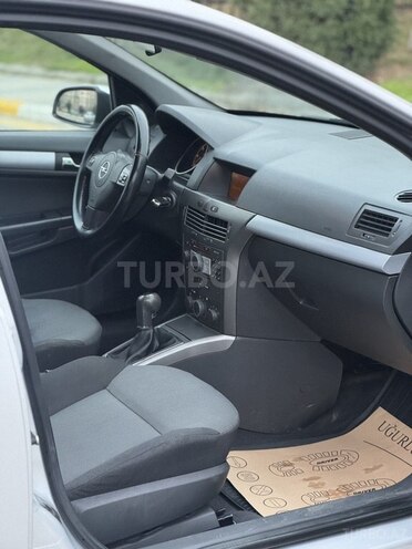 Opel Astra 2006, 338,000 km - 1.3 l - Bakı