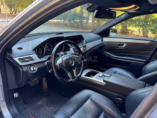 Mercedes E 200 d 2013, 243,000 km - 2.2 л - Bakı