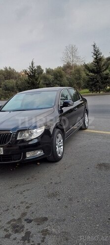 Skoda Superb 2012, 318,931 km - 1.8 l - Bakı