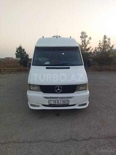 Mercedes Sprinter 412 2000, 438,377 km - 2.9 l - Şirvan