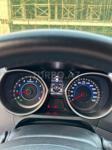 Hyundai Elantra 2013, 212,000 km - 1.8 l - Bakı