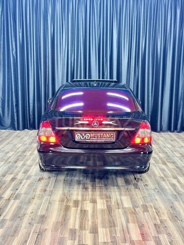 Mercedes E 220 d 2007, 296,595 km - 2.2 l - Sumqayıt