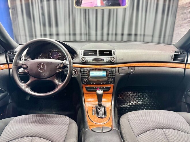 Mercedes E 220 d 2007, 296,595 km - 2.2 l - Sumqayıt