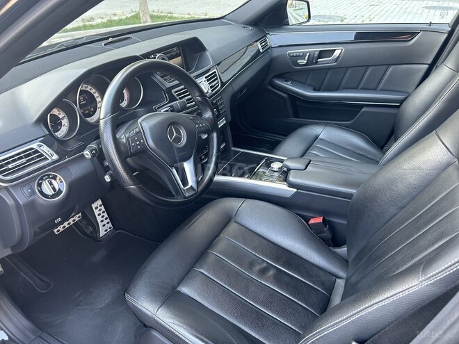 Mercedes E 220 d 2016, 186,000 km - 2.2 l - Saatlı