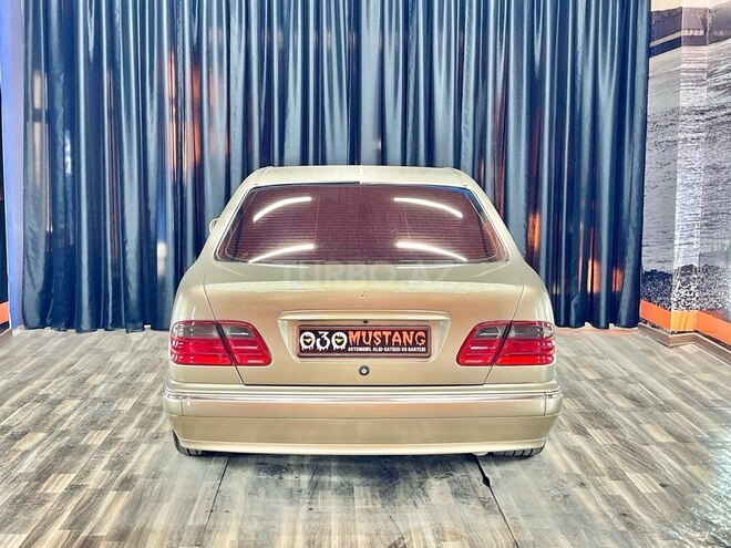 Mercedes E 240 2000, 275,950 km - 2.4 l - Sumqayıt