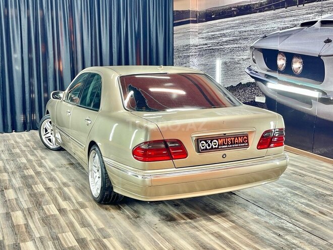 Mercedes E 240 2000, 275,950 km - 2.4 l - Sumqayıt