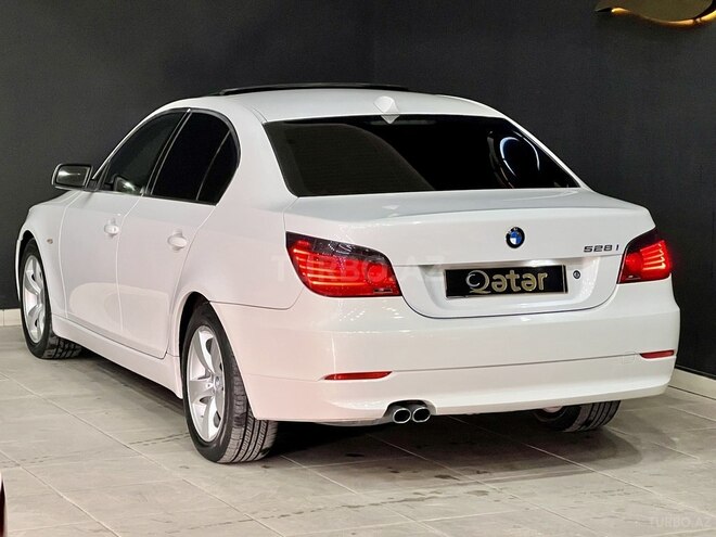 BMW 530-12
