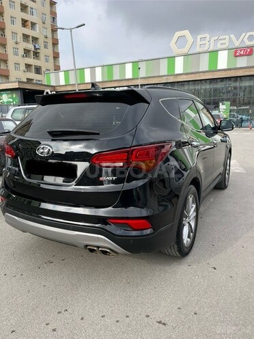 Hyundai Santa Fe-4