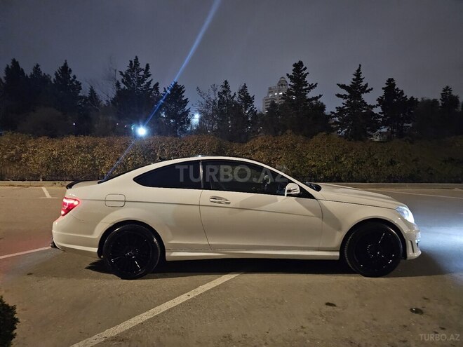 Mercedes C 250 2013, 124,000 km - 1.8 l - Bakı