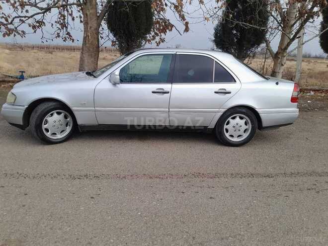 Mercedes C 220 1995, 220,000 km - 2.2 л - Ağstafa