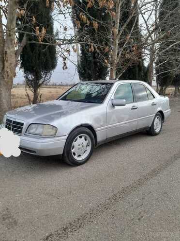 Mercedes C 220 1995, 220,000 km - 2.2 л - Ağstafa