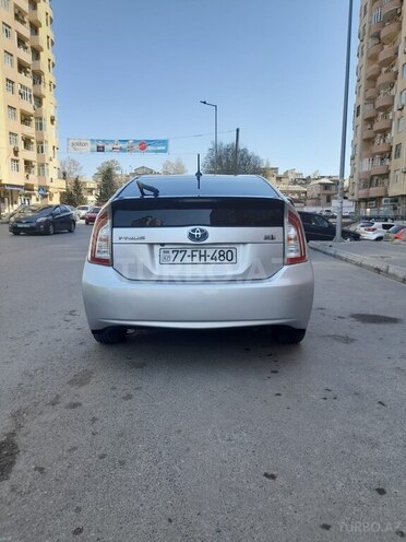 Toyota Prius 2013, 225,000 km - 1.8 l - Bakı