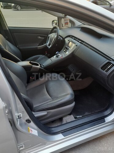 Toyota Prius 2013, 225,000 km - 1.8 l - Bakı