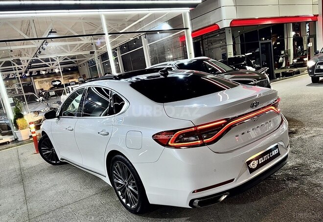 Hyundai Grandeur-21