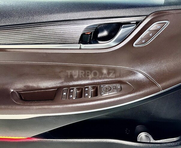 Hyundai Grandeur-27