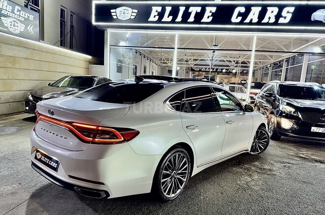 Hyundai Grandeur-24