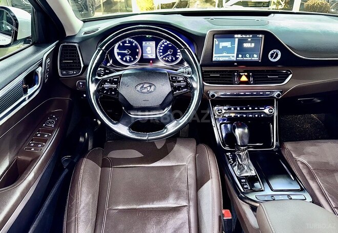 Hyundai Grandeur-36