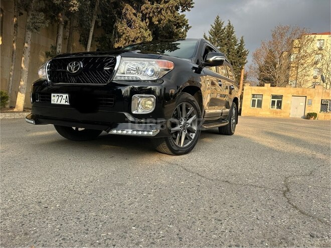 Toyota Land Cruiser-2