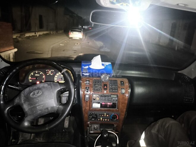 Hyundai Terracan 2003, 450,000 km - 2.9 l - Bakı