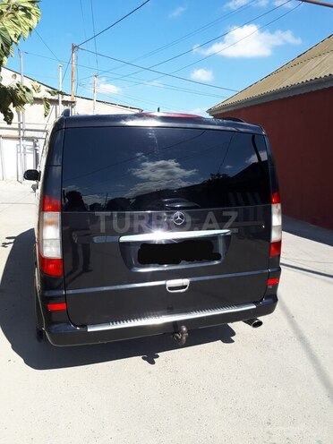 Mercedes Viano-12
