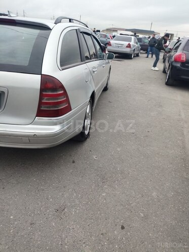 Mercedes E 270 2001, 625,000 km - 2.7 л - Masallı