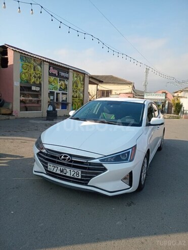 Hyundai Elantra 2019, 72,300 km - 2.0 л - Bakı