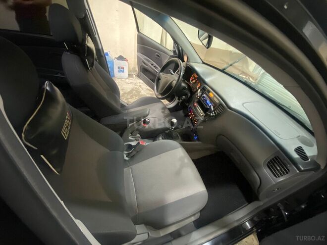 Kia Rio 2005, 293,792 km - 1.4 л - Biləsuvar