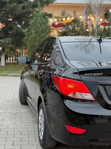 Hyundai Accent 2017, 199,000 km - 1.6 л - Bakı