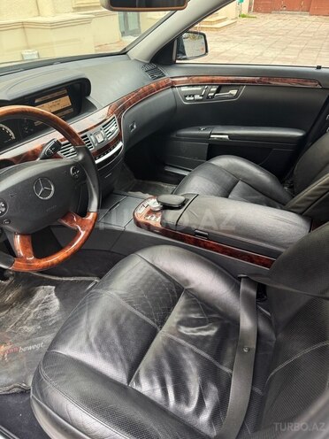 Mercedes S 500 2009, 243,000 km - 5.5 л - Bakı