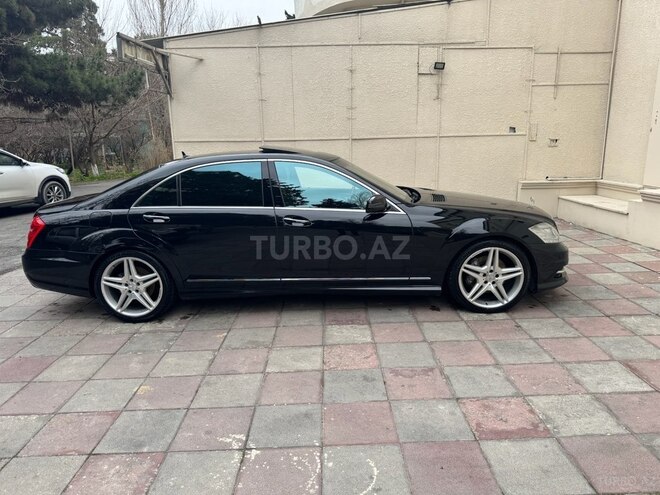 Mercedes S 500 2009, 243,000 km - 5.5 л - Bakı