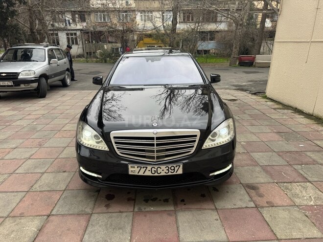 Mercedes S 500 2009, 243,000 km - 5.5 л - Bakı