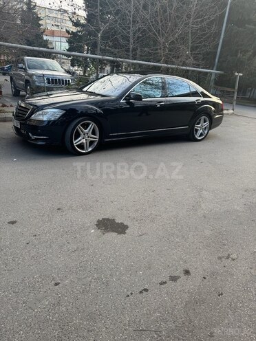 Mercedes S 500 2009, 243,000 km - 5.5 л - Bakı