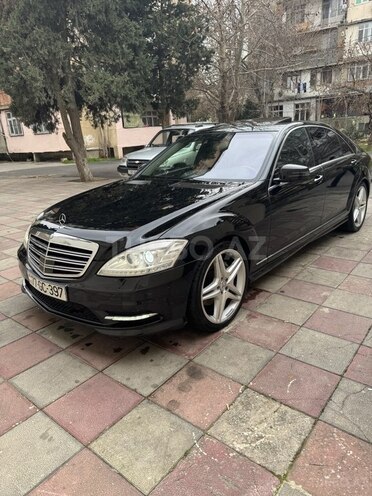 Mercedes S 500 2009, 243,000 km - 5.5 л - Bakı