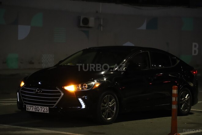 Hyundai Elantra 2016, 15,000 km - 2.0 l - Bakı