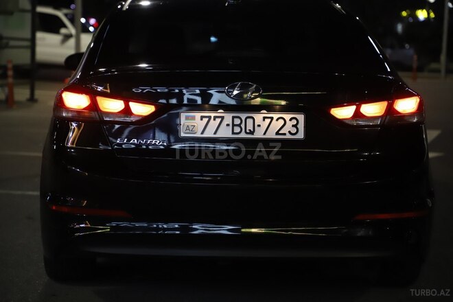 Hyundai Elantra 2016, 15,000 km - 2.0 l - Bakı