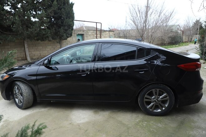 Hyundai Elantra 2016, 15,000 km - 2.0 l - Bakı