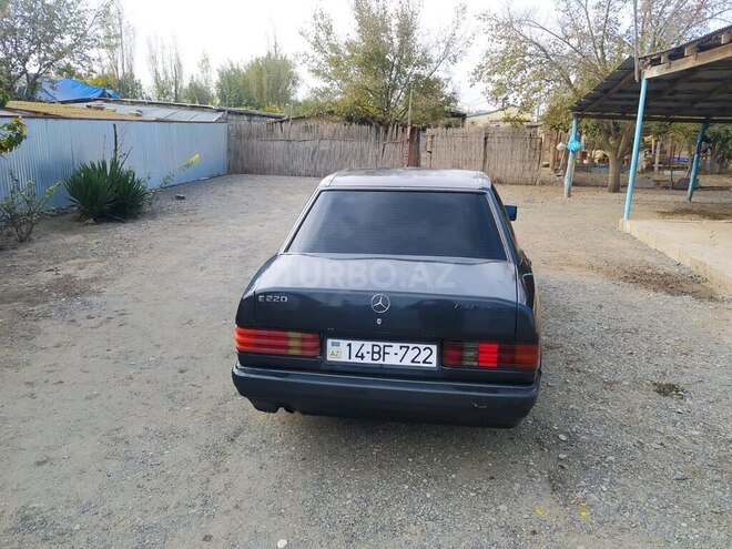 Mercedes A 190 1990, 241,556 km - 2.0 л - İmişli