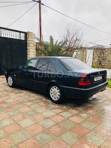 Mercedes C 180 1997, 402,000 km - 1.8 l - Bakı