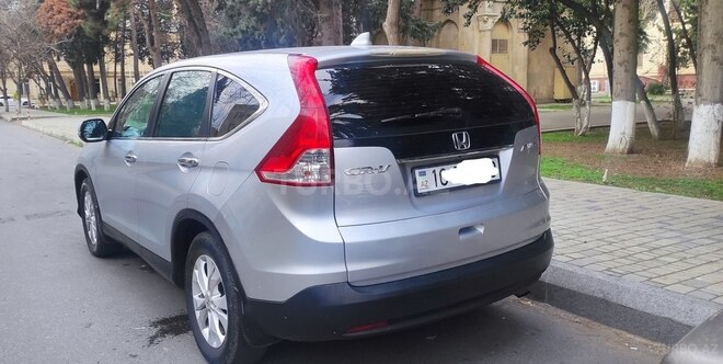 Honda CR-V 2013, 142,200 km - 2.4 l - Bakı