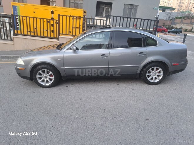 Volkswagen Passat 2003, 200,000 km - 1.8 l - Bakı