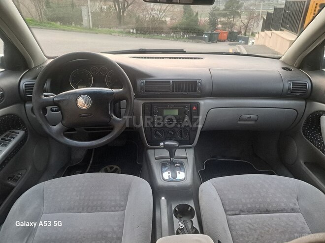 Volkswagen Passat 2003, 200,000 km - 1.8 l - Bakı