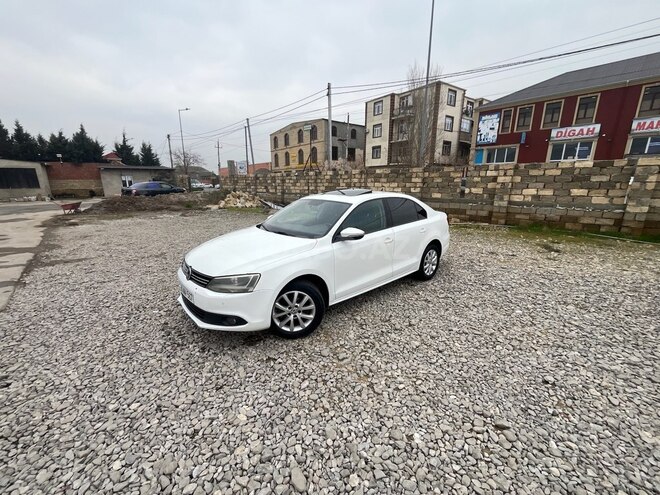 Volkswagen Jetta-7