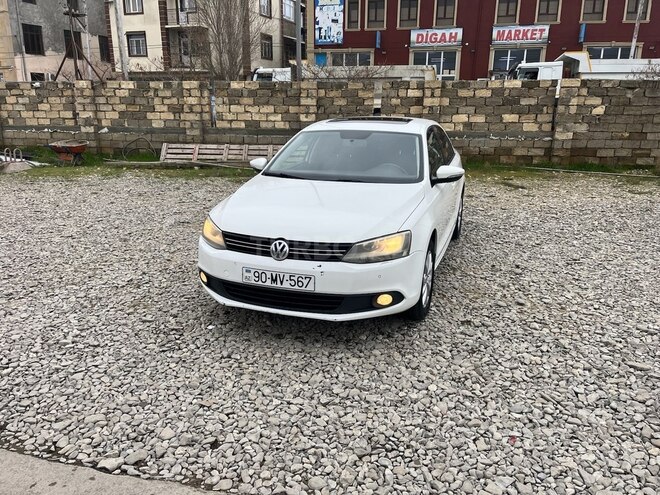 Volkswagen Jetta-2