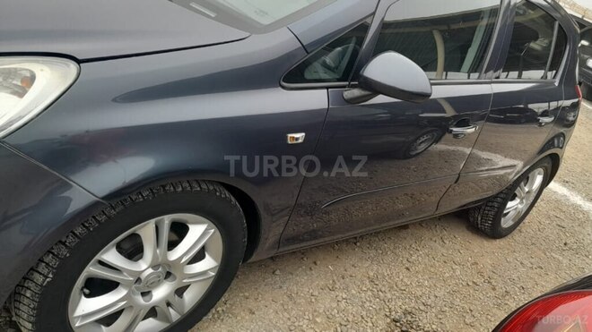 Opel Corsa 2006, 220,000 km - 1.2 l - Gəncə