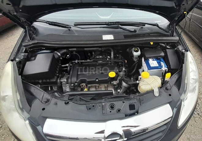 Opel Corsa 2006, 220,000 km - 1.2 l - Gəncə